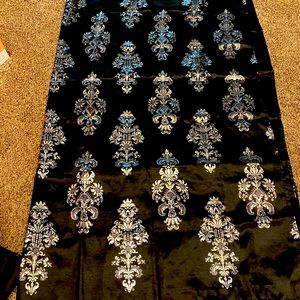 NEW black and silver shower curtain NO smoke/smells/pets